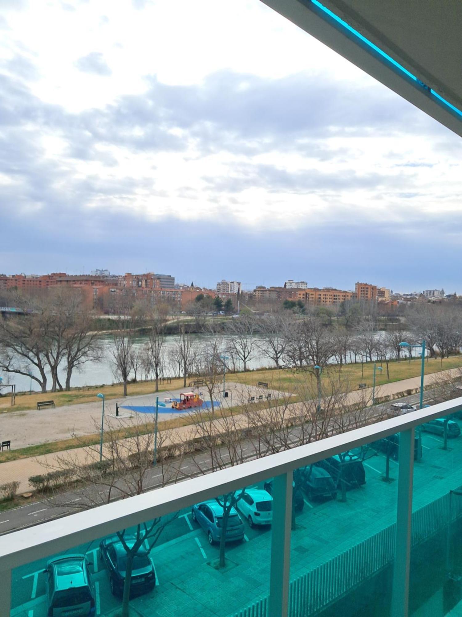 Apartamento Balcón del Ebro- Excepcional! Zaragoza Exterior foto